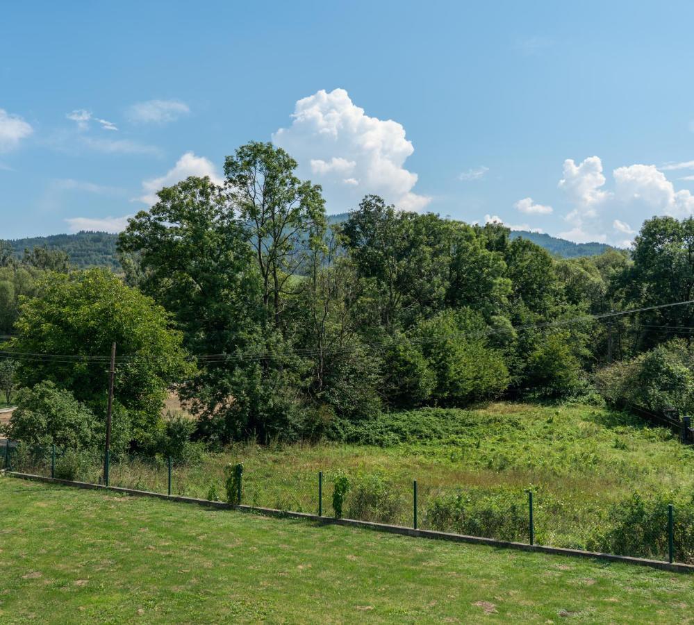 Villa - Alexander Cisiec